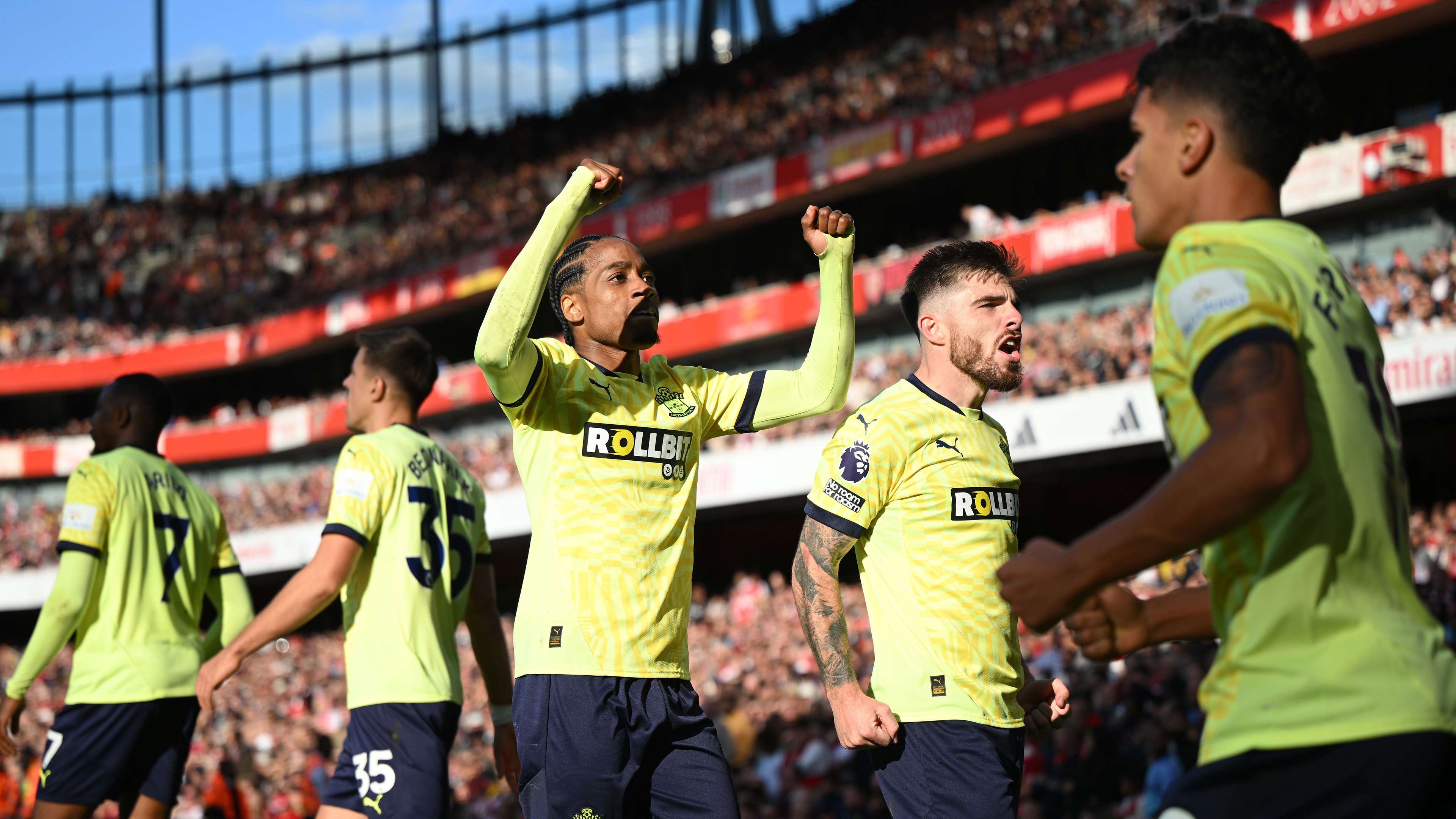 而另一边 而另一边